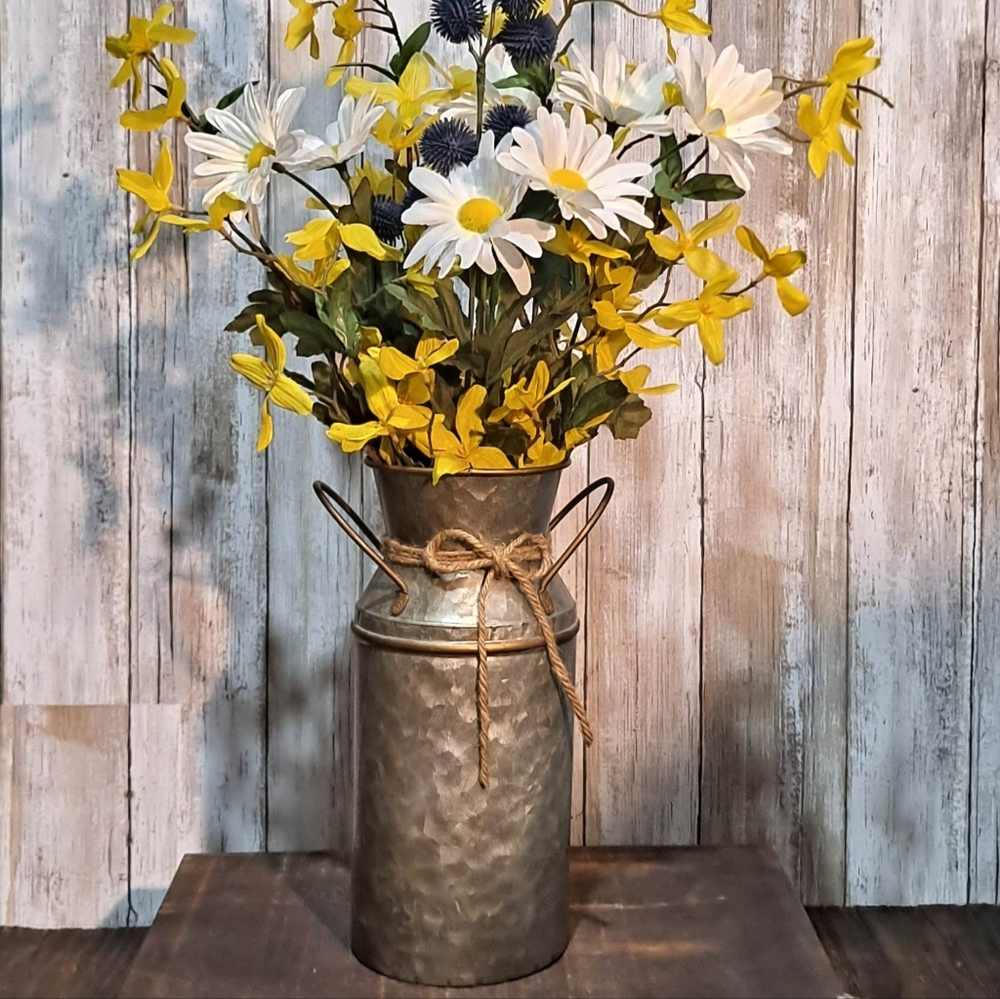 Primitive Artificial Spring Daisy Flower Display Rustic Milk Jug